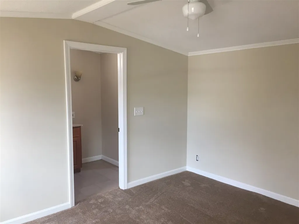 56 Hilton Avenue Exeter NH 03833