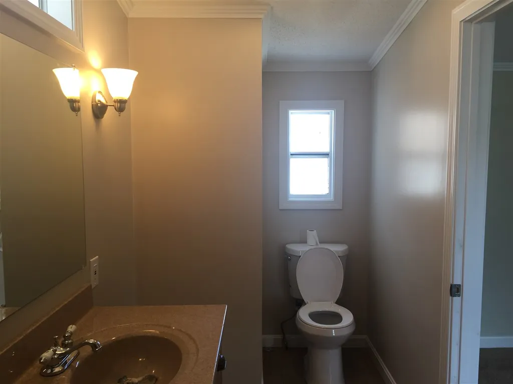 56 Hilton Avenue Exeter NH 03833