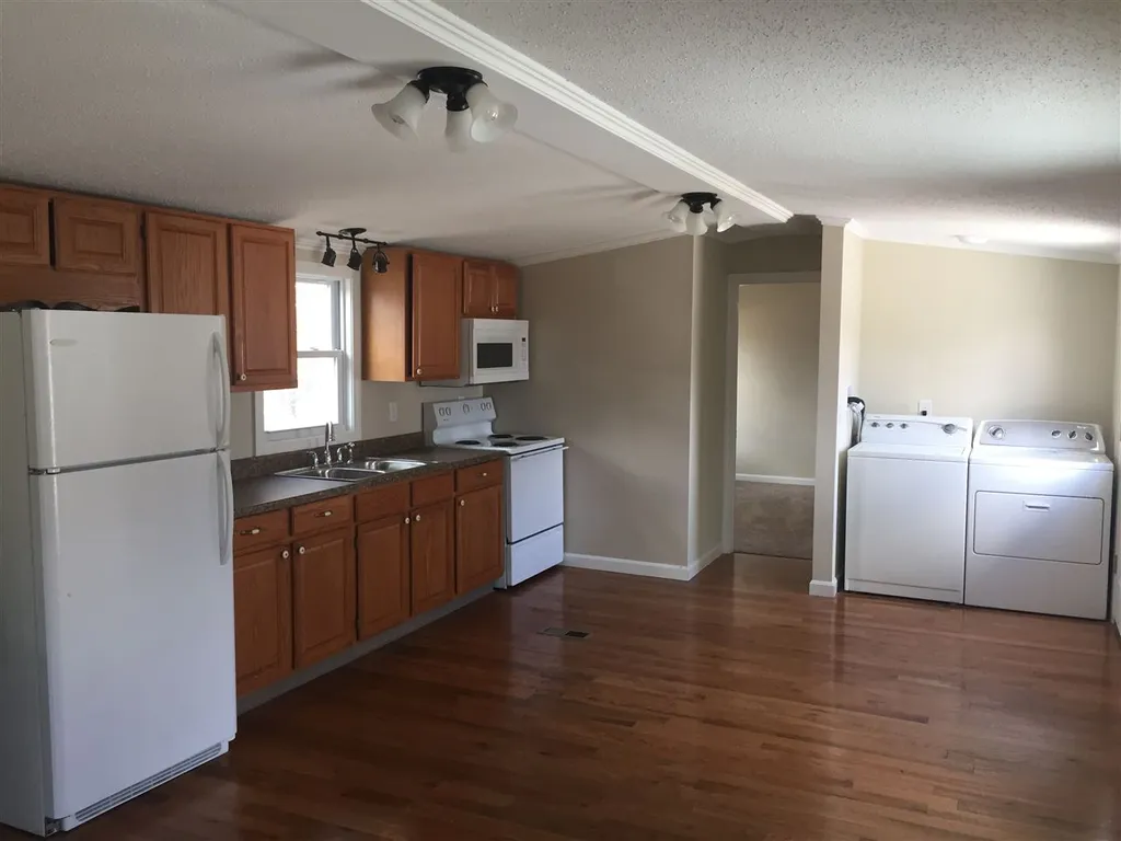 56 Hilton Avenue Exeter NH 03833