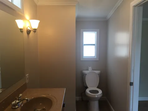 56 Hilton Avenue Exeter NH 03833