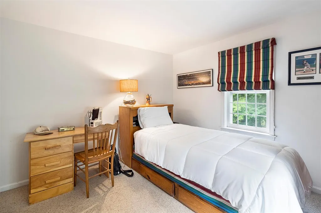 16 Candlewood Drive Amherst NH 03031