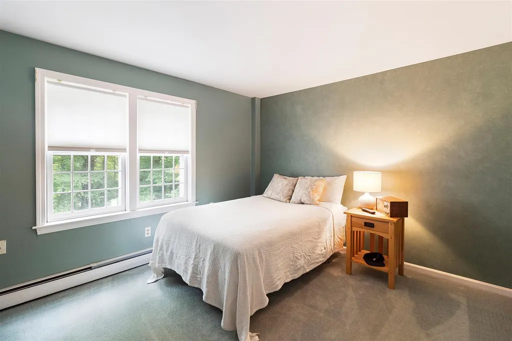 16 Candlewood Drive Amherst NH 03031