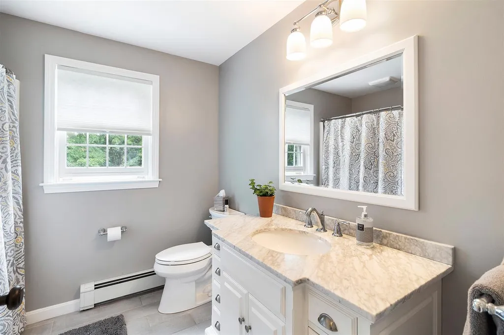 16 Candlewood Drive Amherst NH 03031