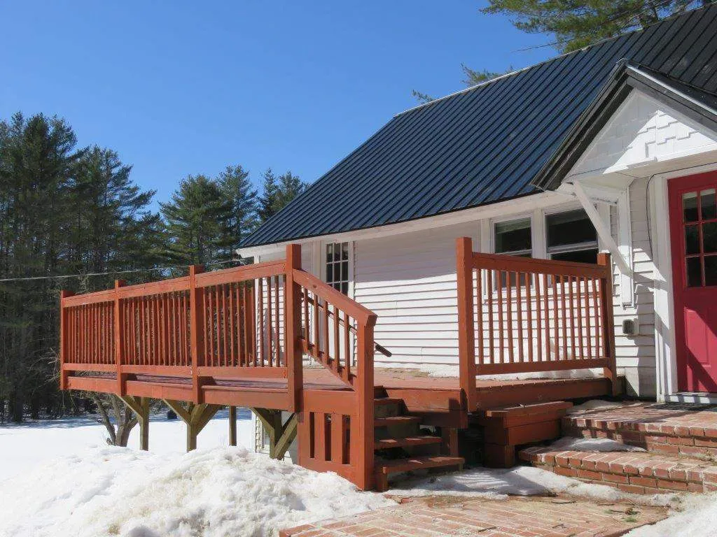 441 Razor Hill Road Grafton NH 03240