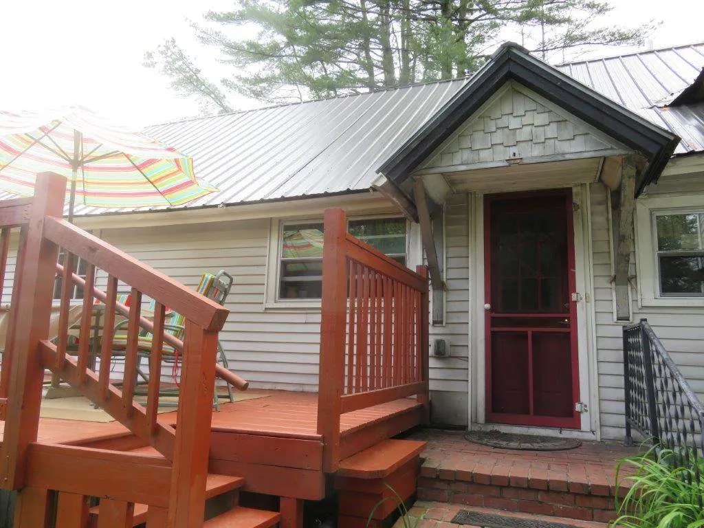 441 Razor Hill Road Grafton NH 03240