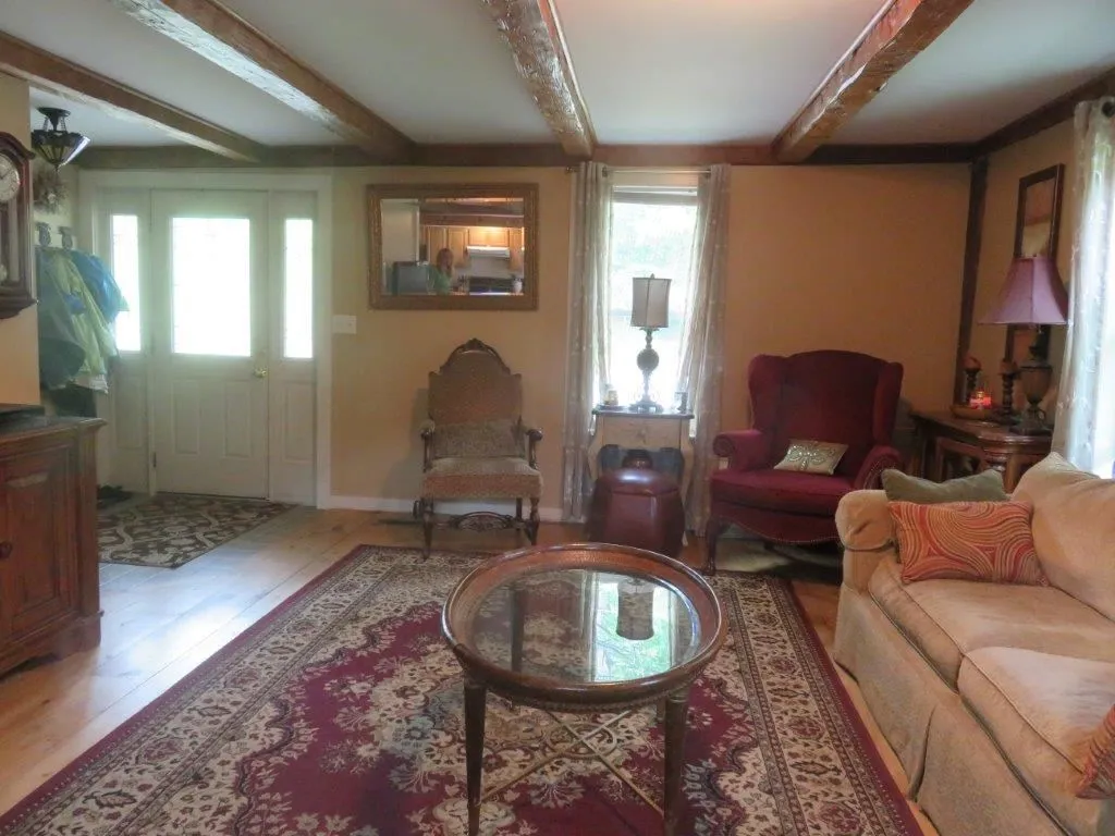 441 Razor Hill Road Grafton NH 03240