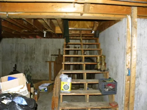 248 Salmon Place Glover VT 05839