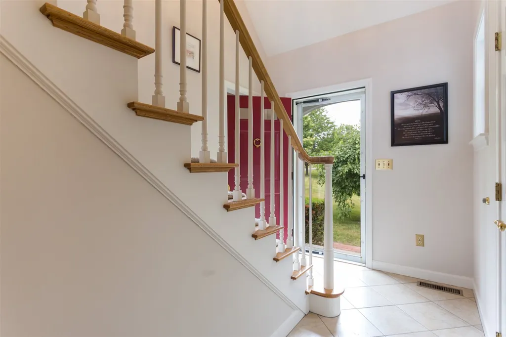 15 Fairway Drive Dover NH 03820