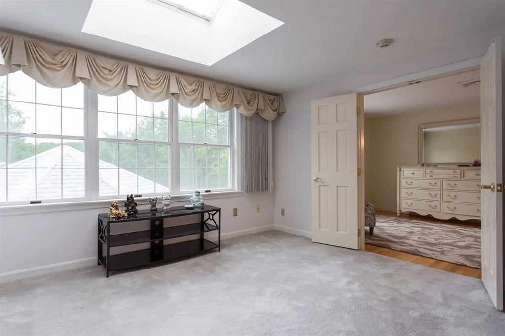 15 Fairway Drive Dover NH 03820