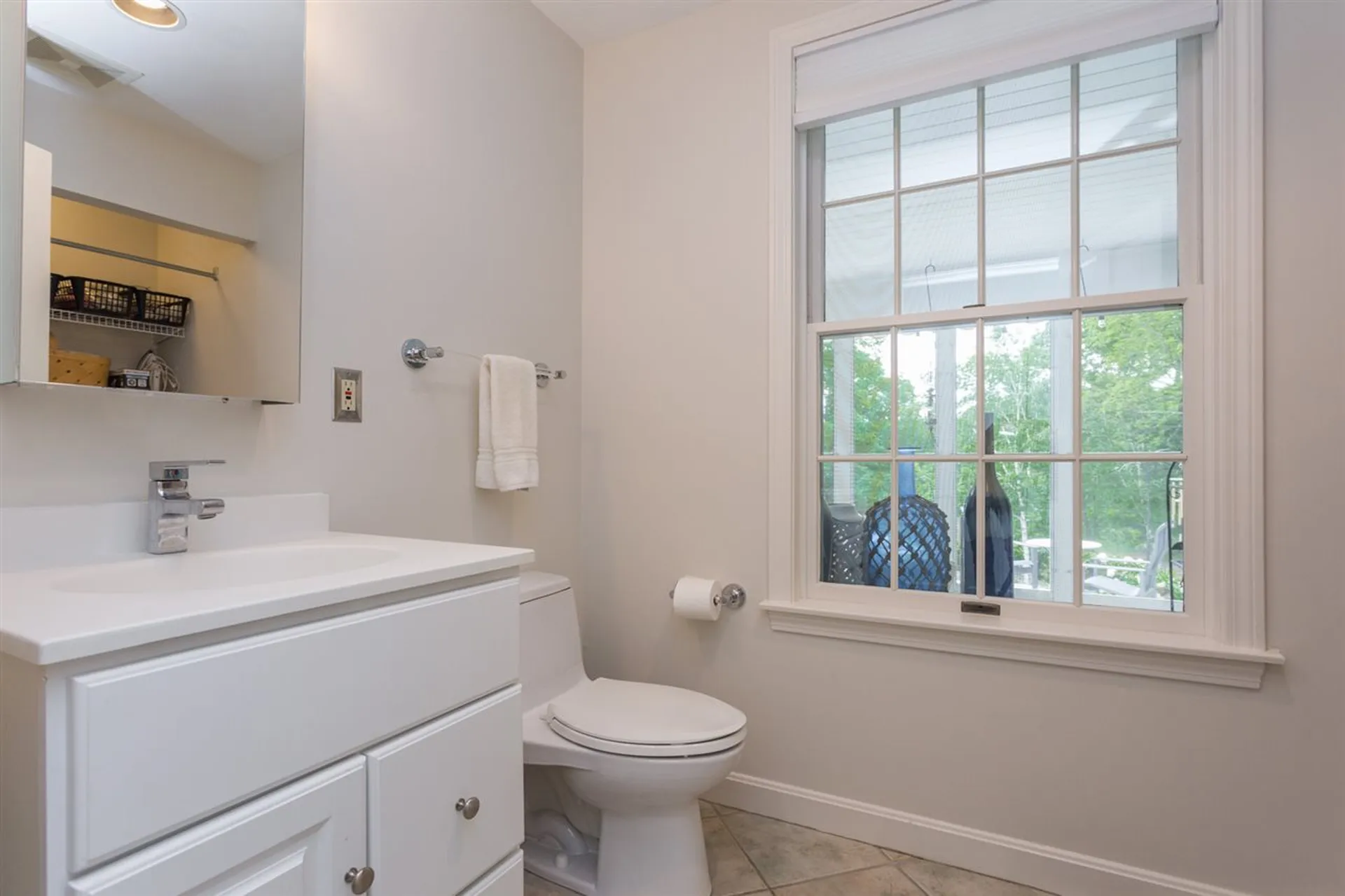 15 Fairway Drive Dover NH 03820
