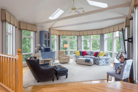 15 Fairway Drive Dover NH 03820