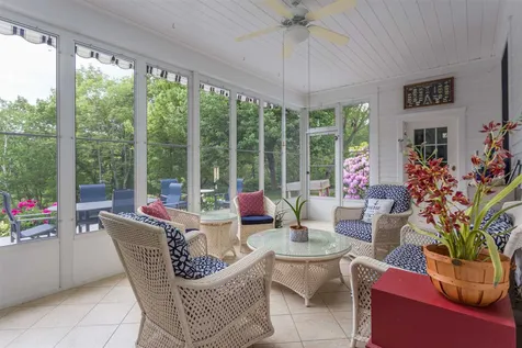 15 Fairway Drive Dover NH 03820