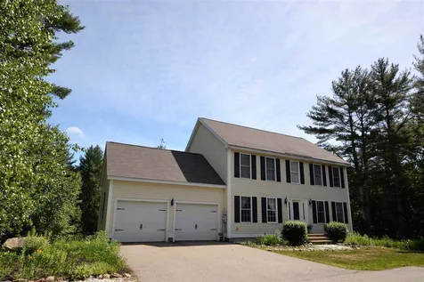 16 Cameron Way Somersworth NH 03878