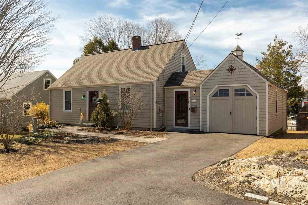 233 Hillside Drive Portsmouth NH 03801