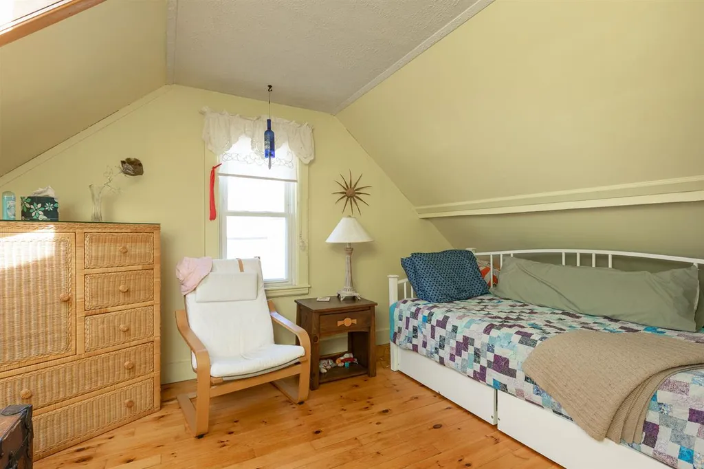 233 Hillside Drive Portsmouth NH 03801