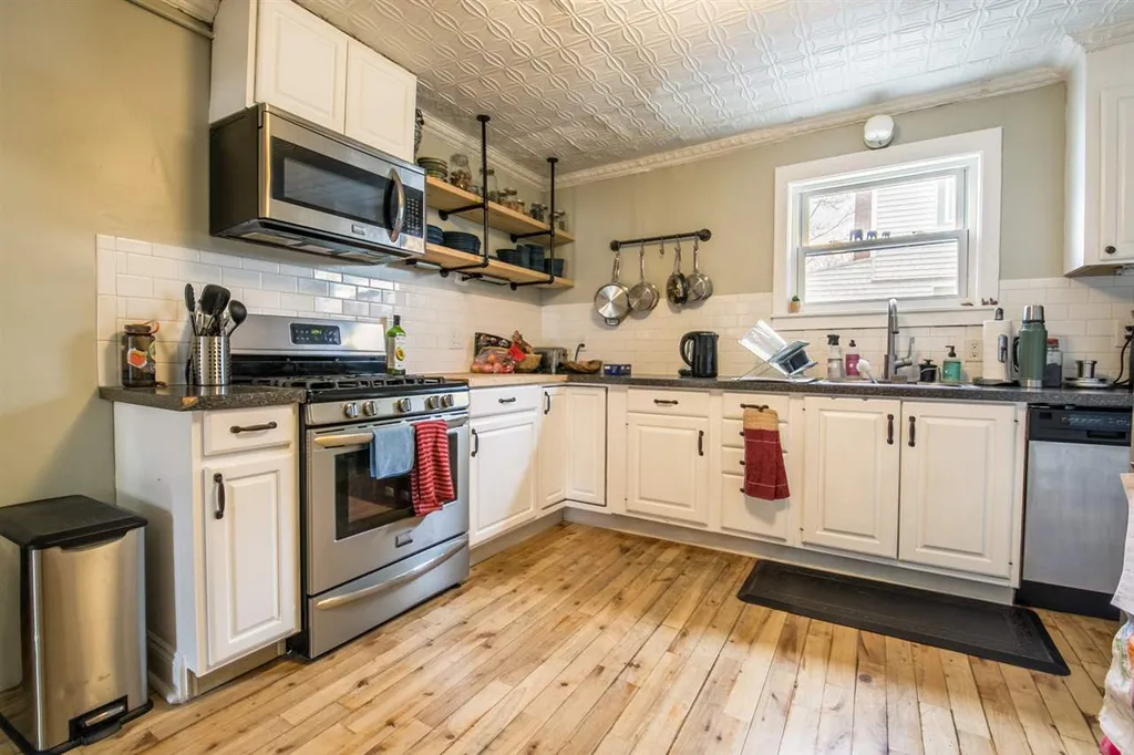 47 Mansion Street Winooski VT 05404