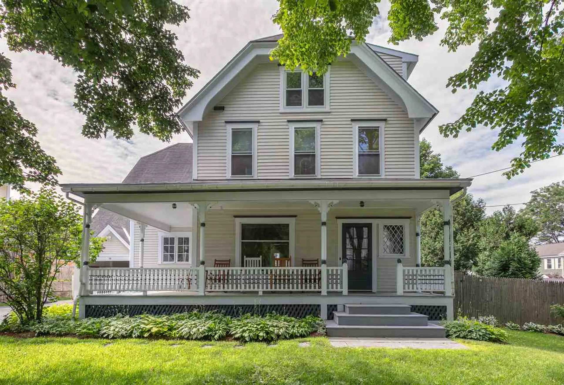 18 Maple Street Hanover NH 03755