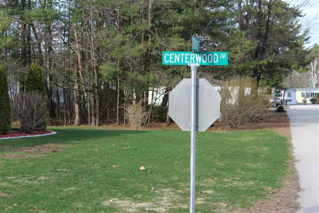 37 Centerwood Drive Concord NH 03301
