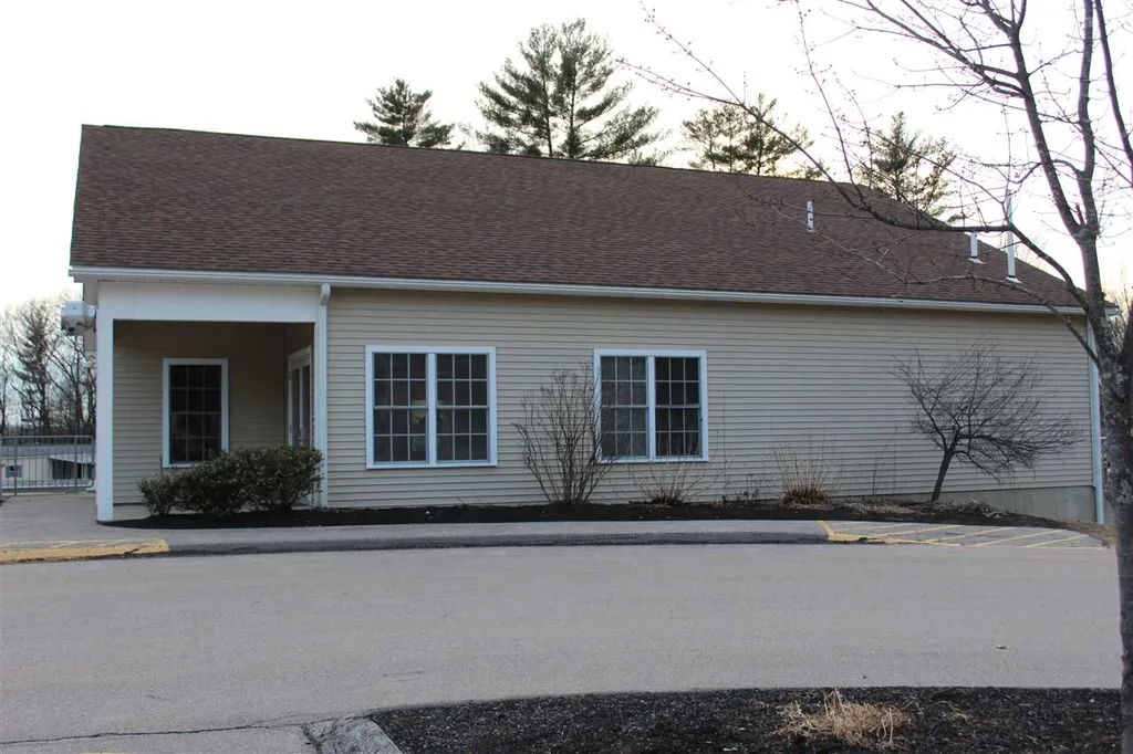 37 Centerwood Drive Concord NH 03301