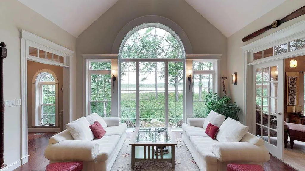 45 Rocky Point Drive Bow NH 03304