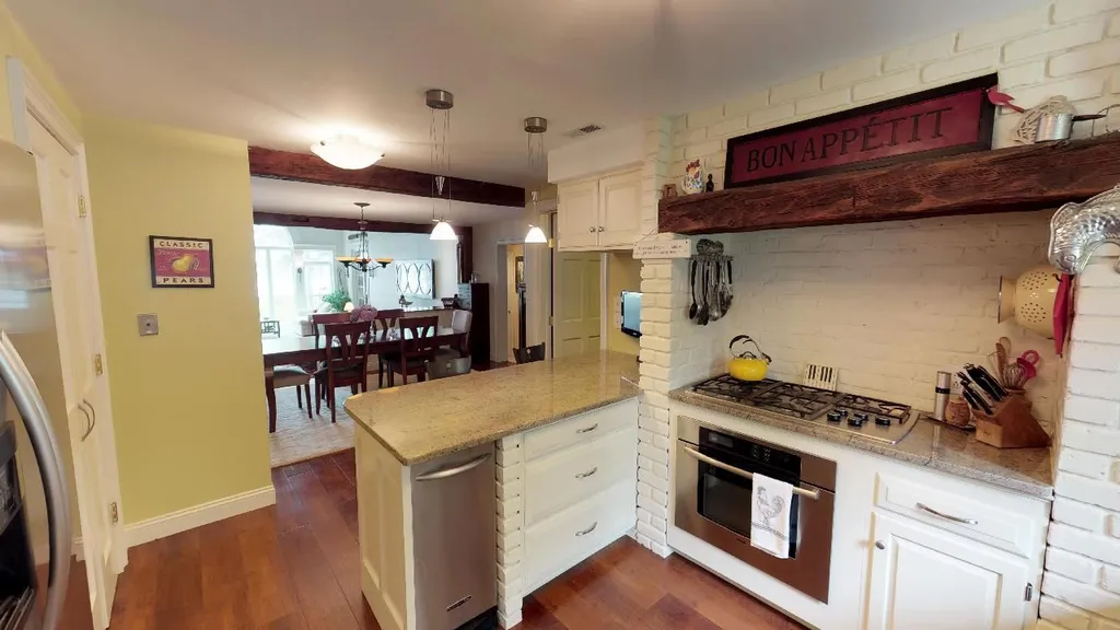 45 Rocky Point Drive Bow NH 03304