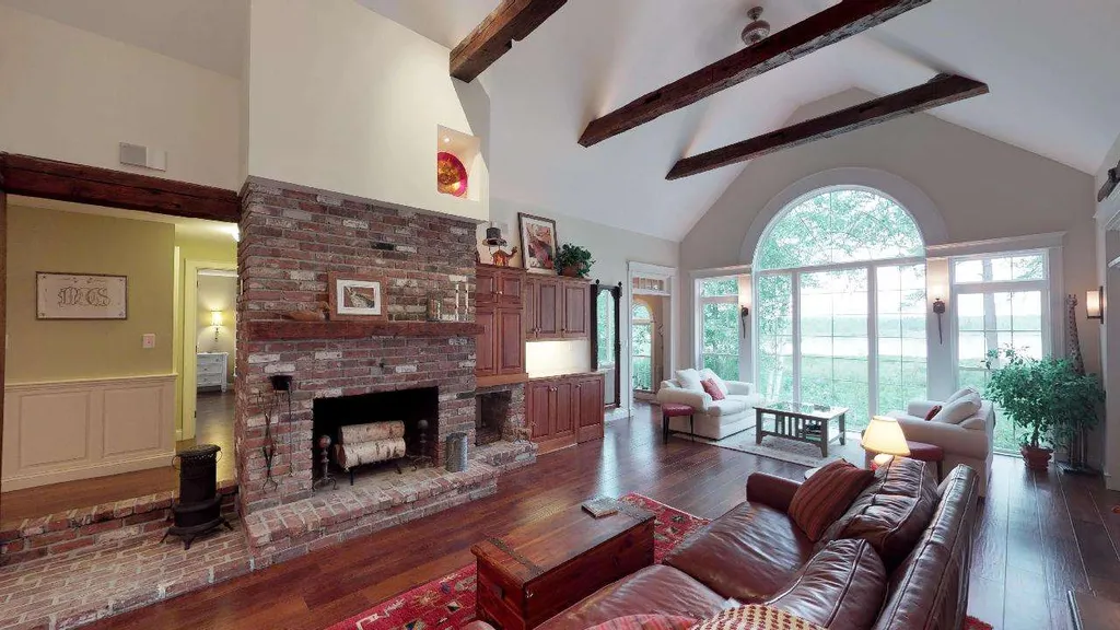 45 Rocky Point Drive Bow NH 03304