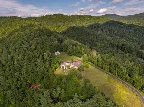 28 Clover Mill Lane Lyme NH 03768