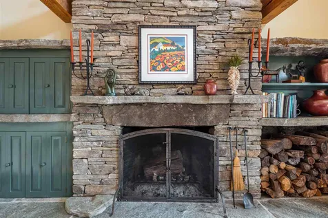 28 Clover Mill Lane Lyme NH 03768
