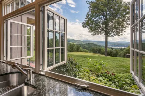 28 Clover Mill Lane Lyme NH 03768