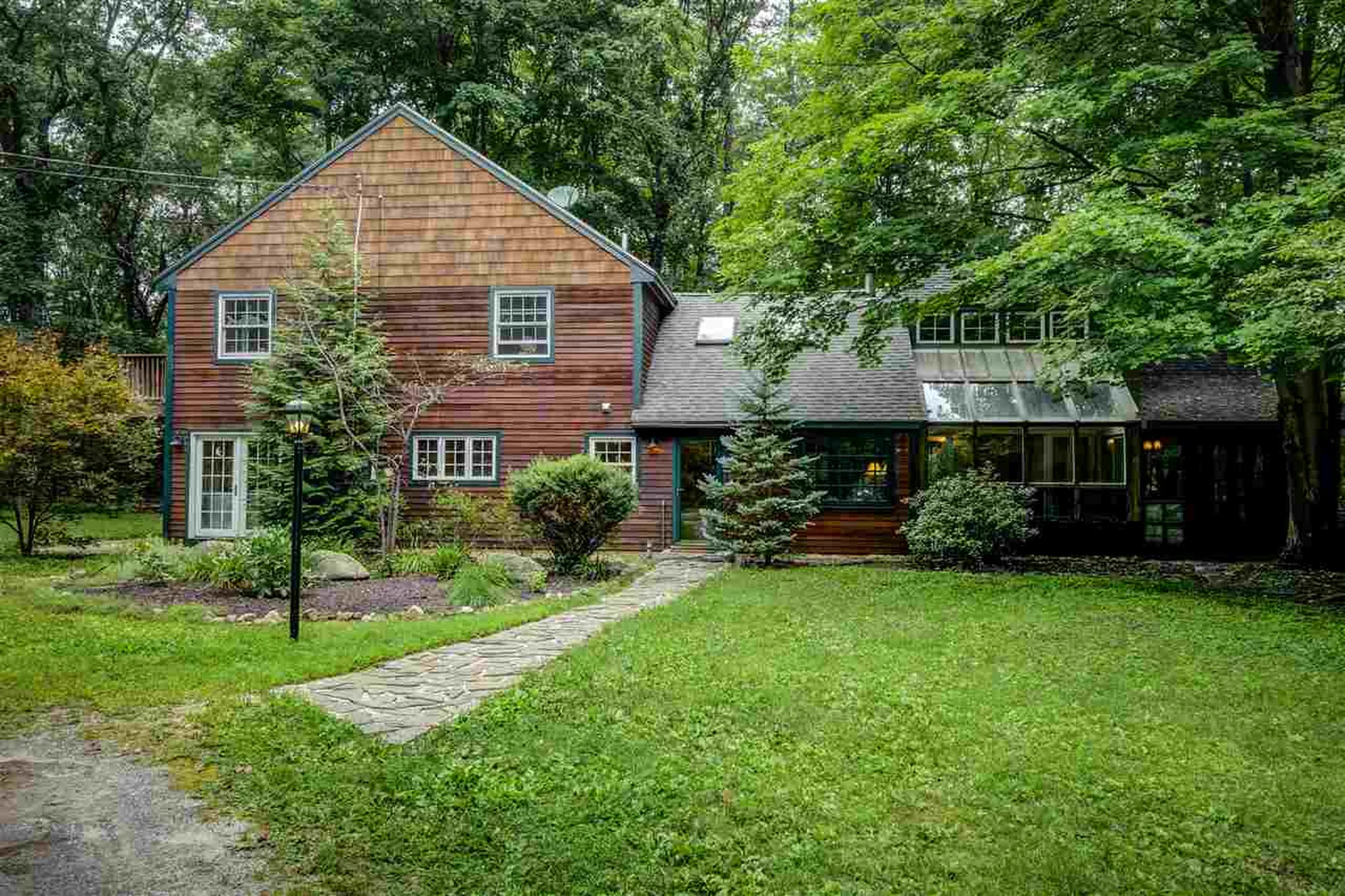 102 Cavender Road Hancock NH 03449