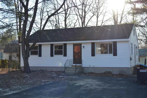 3 Howe Street Allenstown NH 03275