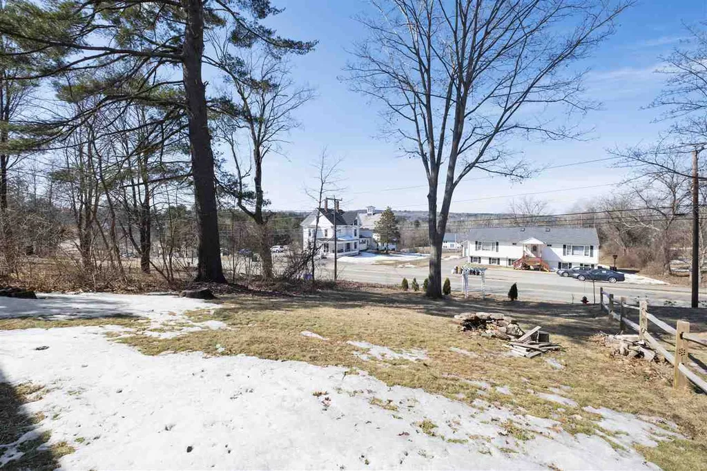 26 Summer Street Northfield NH 03276