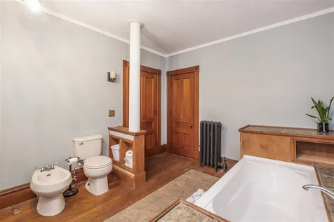 26 Summer Street Northfield NH 03276