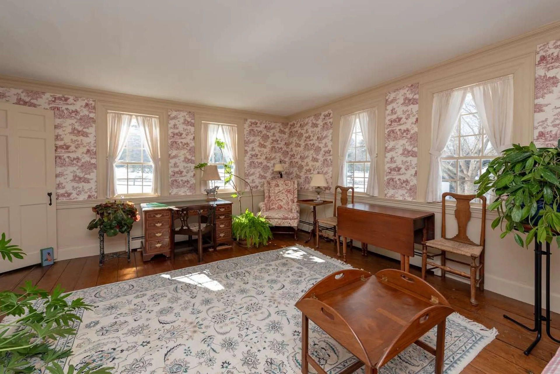 825 North Line Road Tuftonboro NH 03816