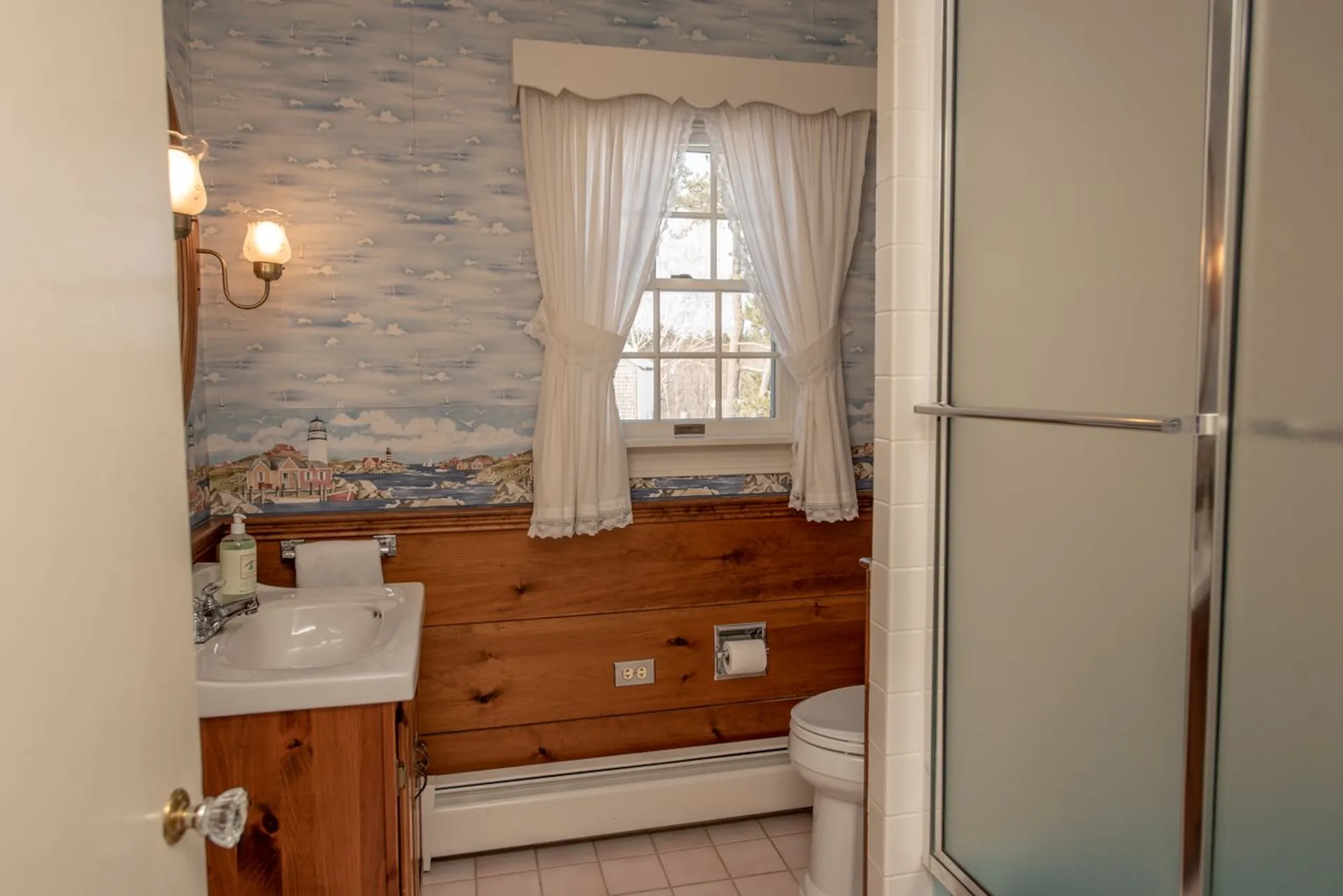 825 North Line Road Tuftonboro NH 03816
