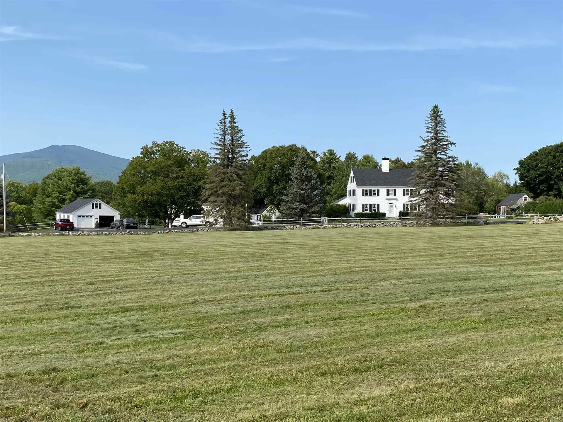 825 North Line Road Tuftonboro NH 03816