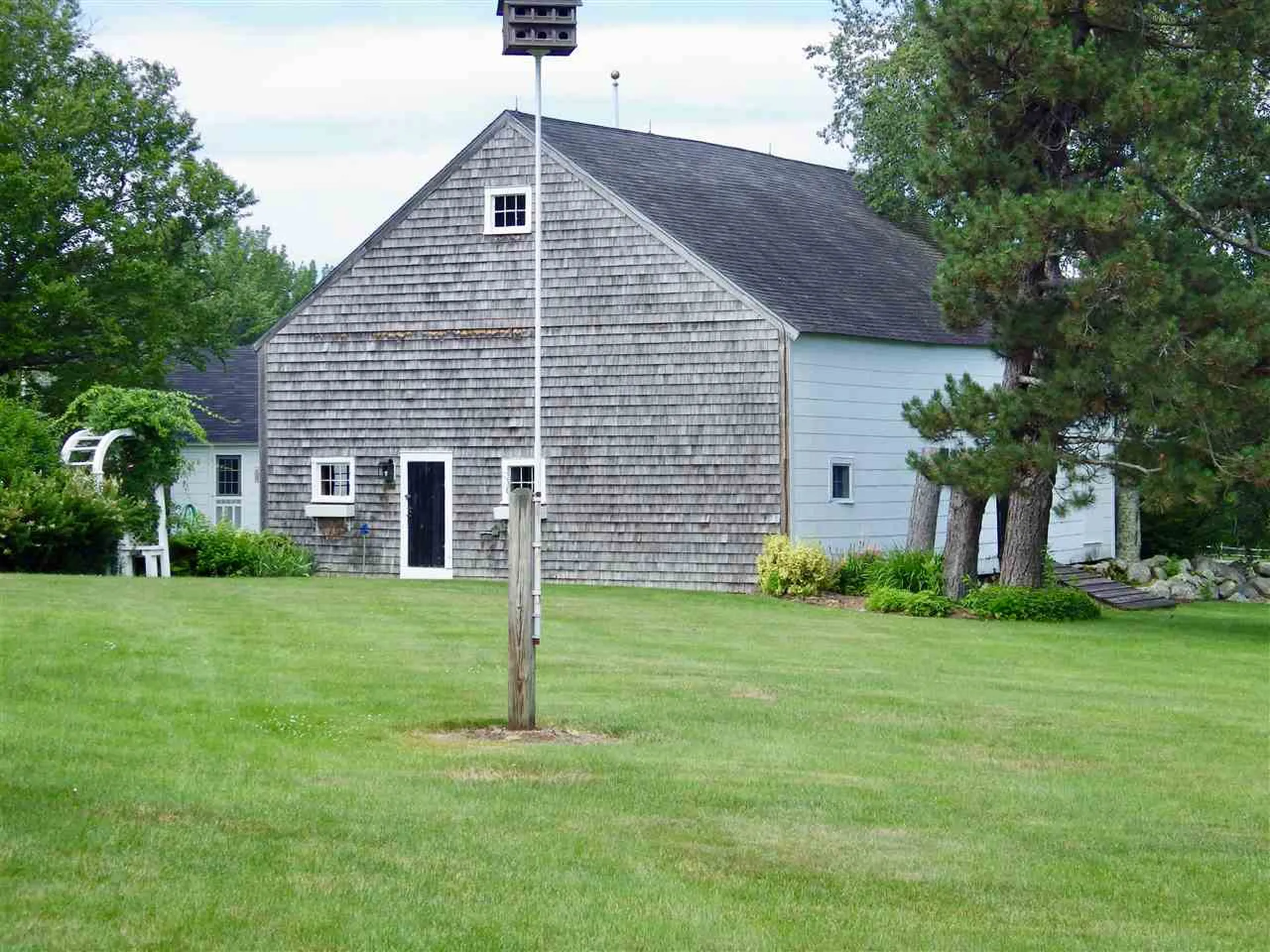 825 North Line Road Tuftonboro NH 03816