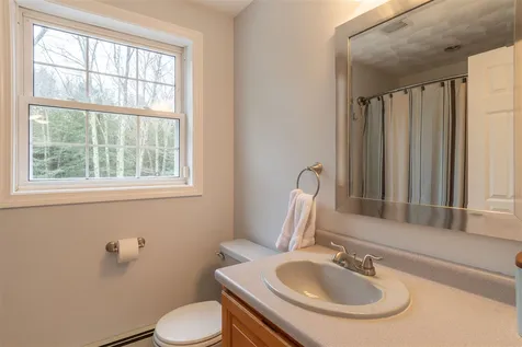 33 Compromise Lane Sandown NH 03873