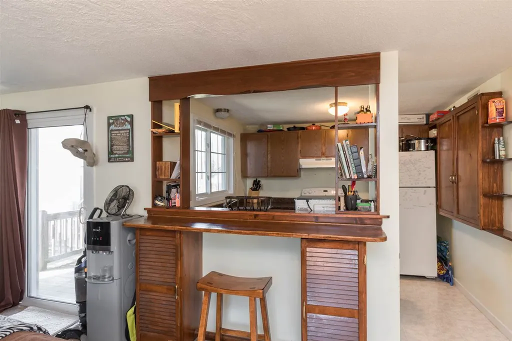 98 Henry Law Avenue Dover NH 03820