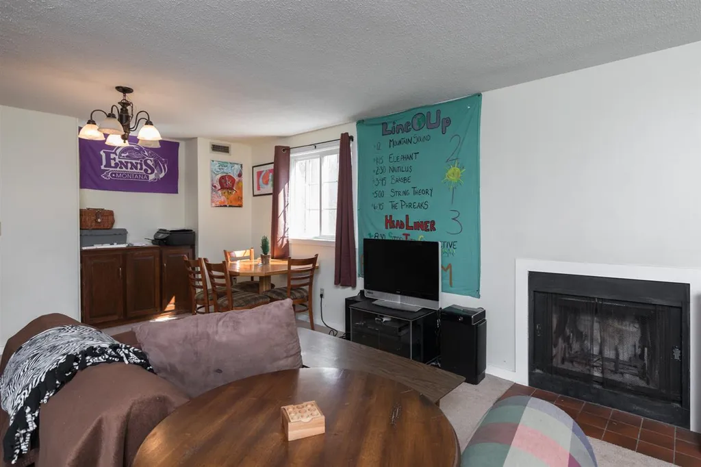 98 Henry Law Avenue Dover NH 03820