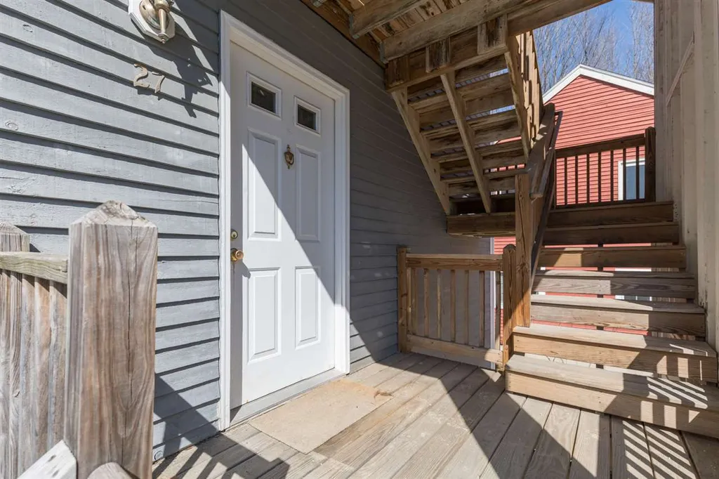 98 Henry Law Avenue Dover NH 03820