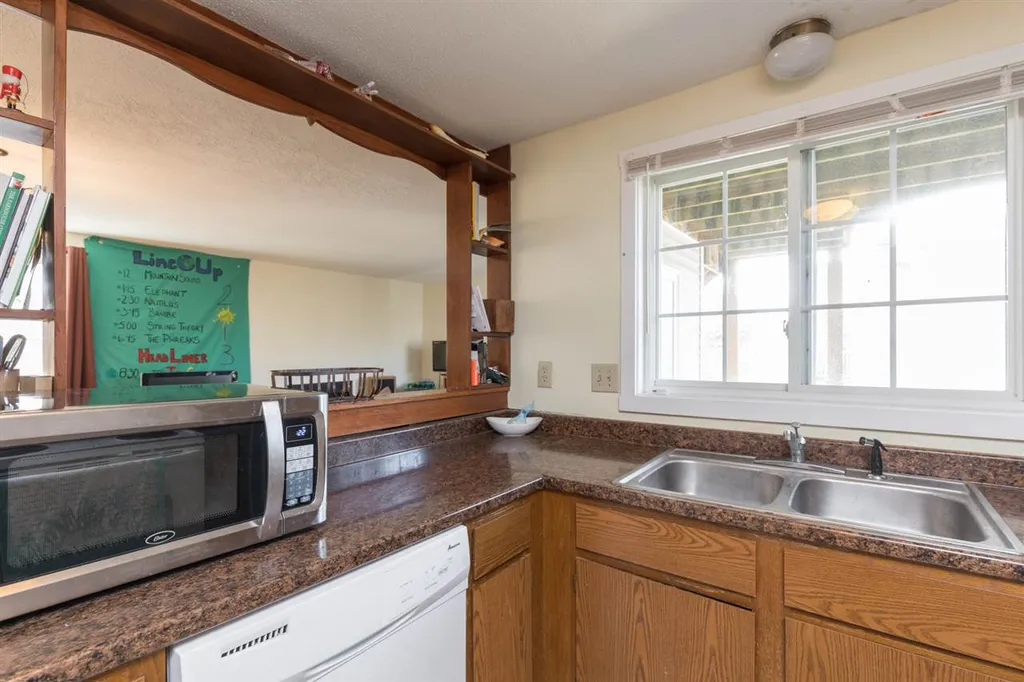 98 Henry Law Avenue Dover NH 03820