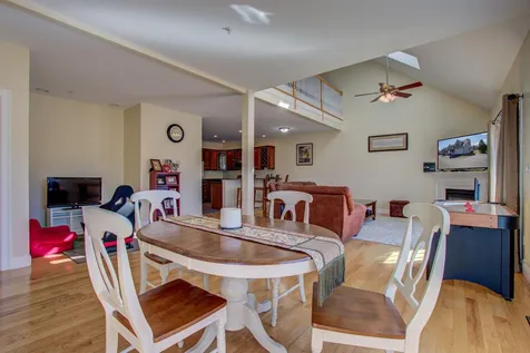 5 Pelton Way Hampton Falls NH 03844