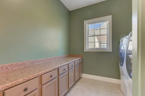 5 Pelton Way Hampton Falls NH 03844