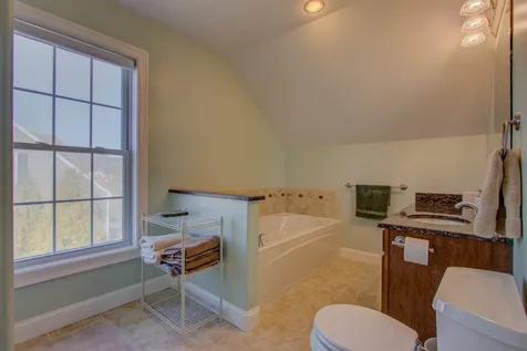 5 Pelton Way Hampton Falls NH 03844