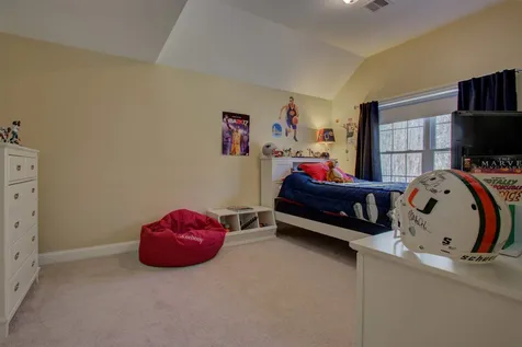 5 Pelton Way Hampton Falls NH 03844