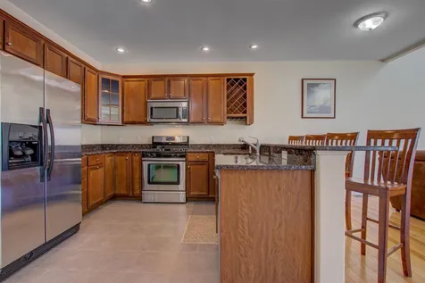 5 Pelton Way Hampton Falls NH 03844