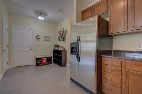 5 Pelton Way Hampton Falls NH 03844