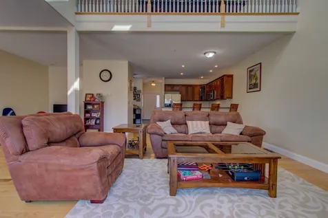 5 Pelton Way Hampton Falls NH 03844