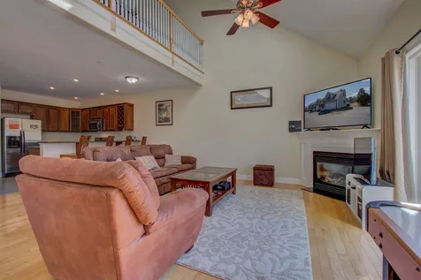 5 Pelton Way Hampton Falls NH 03844